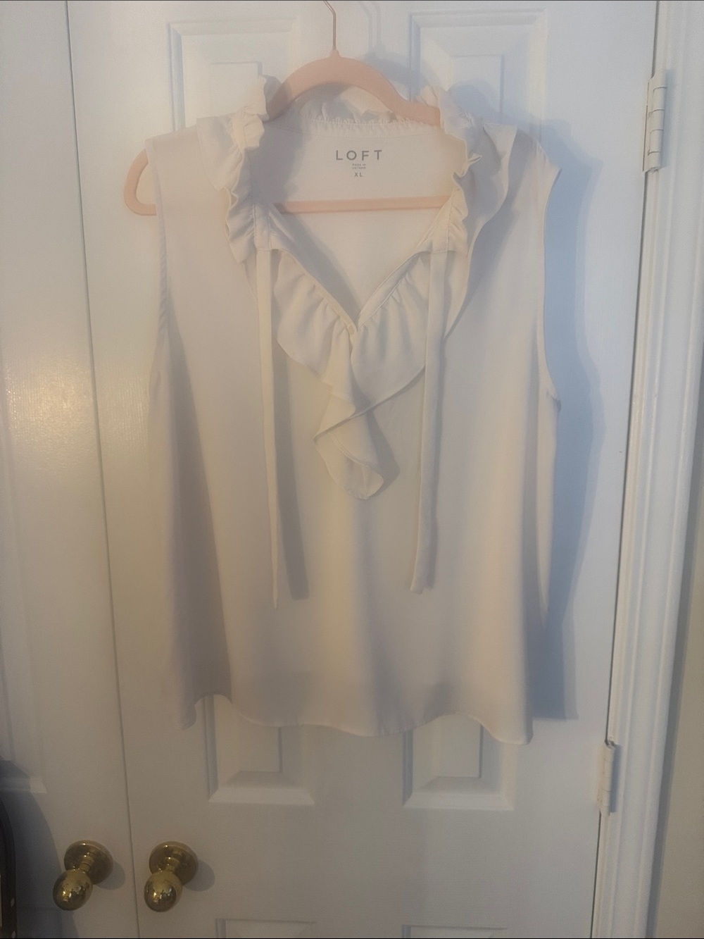 LOFT Cream Ruffle Tie-Front Sleeveless Camisole